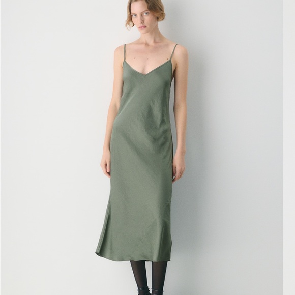 Wilfred Dresses & Skirts - Wilfred Olive Slip Midi Dress